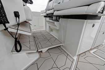 2027 Ducari 37 XIV 93