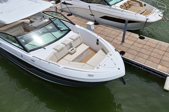 Cruisers Yachts 38 GLS 7 2026 Cruisers Yachts 38 GLS 8