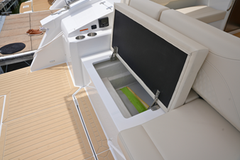 Cruisers Yachts 38 GLS 16 2026 Cruisers Yachts 38 GLS 17