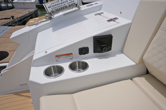 Cruisers Yachts 38 GLS 19 2026 Cruisers Yachts 38 GLS 20