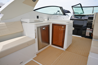 Cruisers Yachts 38 GLS 27 2026 Cruisers Yachts 38 GLS 28