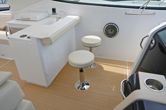 Cruisers Yachts 38 GLS 34 2026 Cruisers Yachts 38 GLS 35