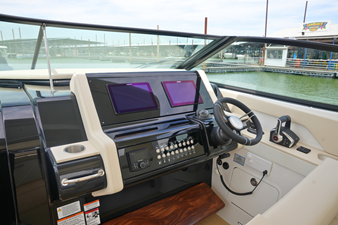 Cruisers Yachts 38 GLS 38 2026 Cruisers Yachts 38 GLS 39