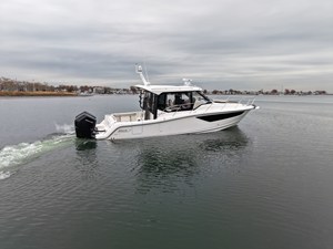 2026 Boston Whaler 365 Conquest 7
