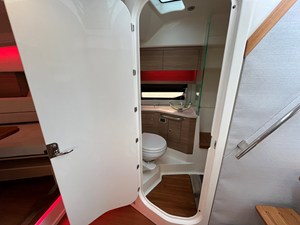 2026 Boston Whaler 365 Conquest 44