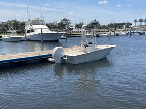 Boston Whaler 190 Montauk 2 2026 Boston Whaler 190 Montauk 3