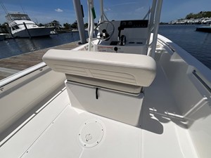 2026 Boston Whaler 190 Montauk 8