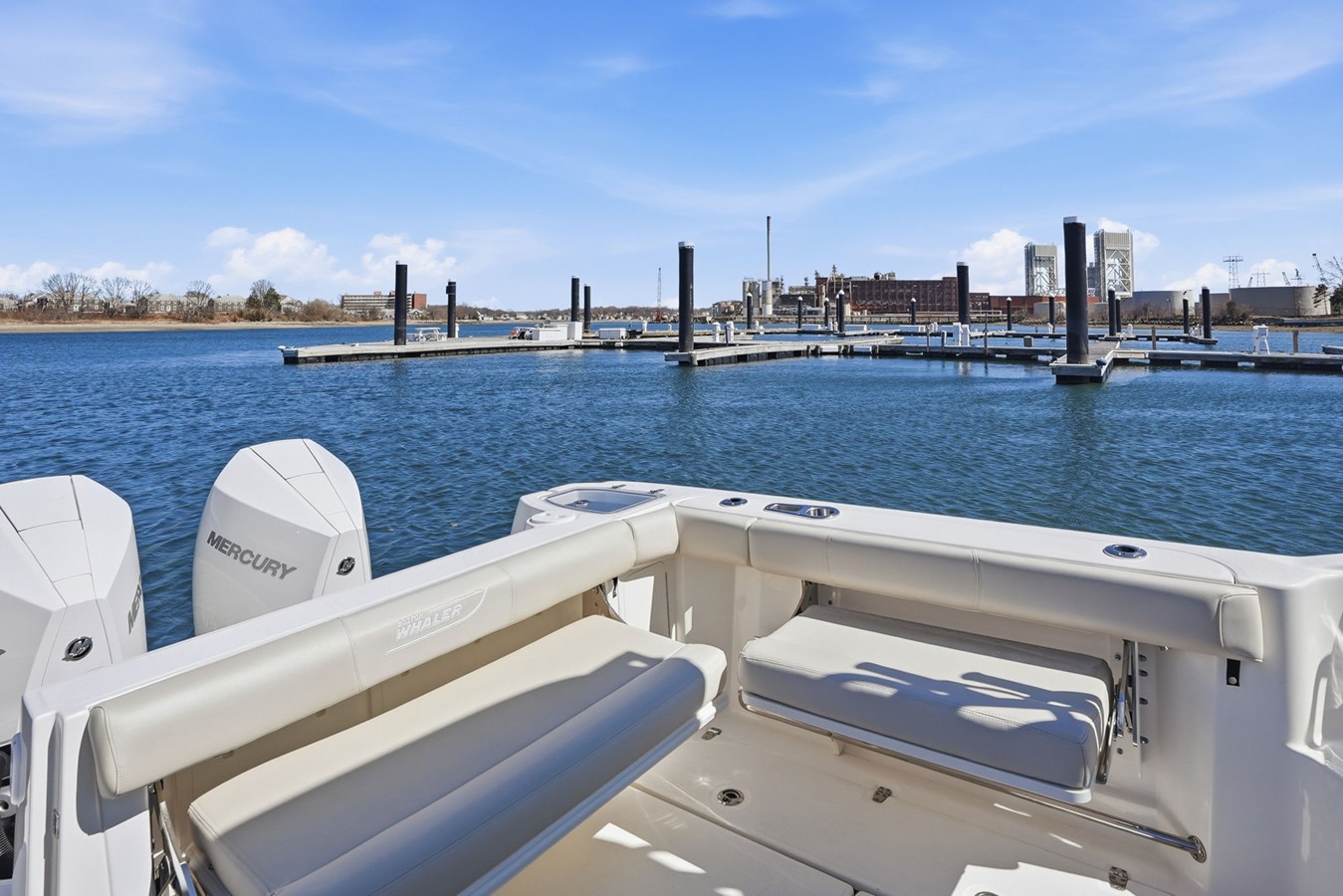 2026 Boston Whaler 285 Conquest 6