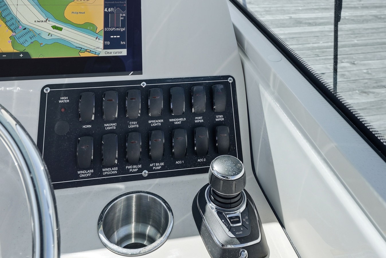 2026 Boston Whaler 285 Conquest 25
