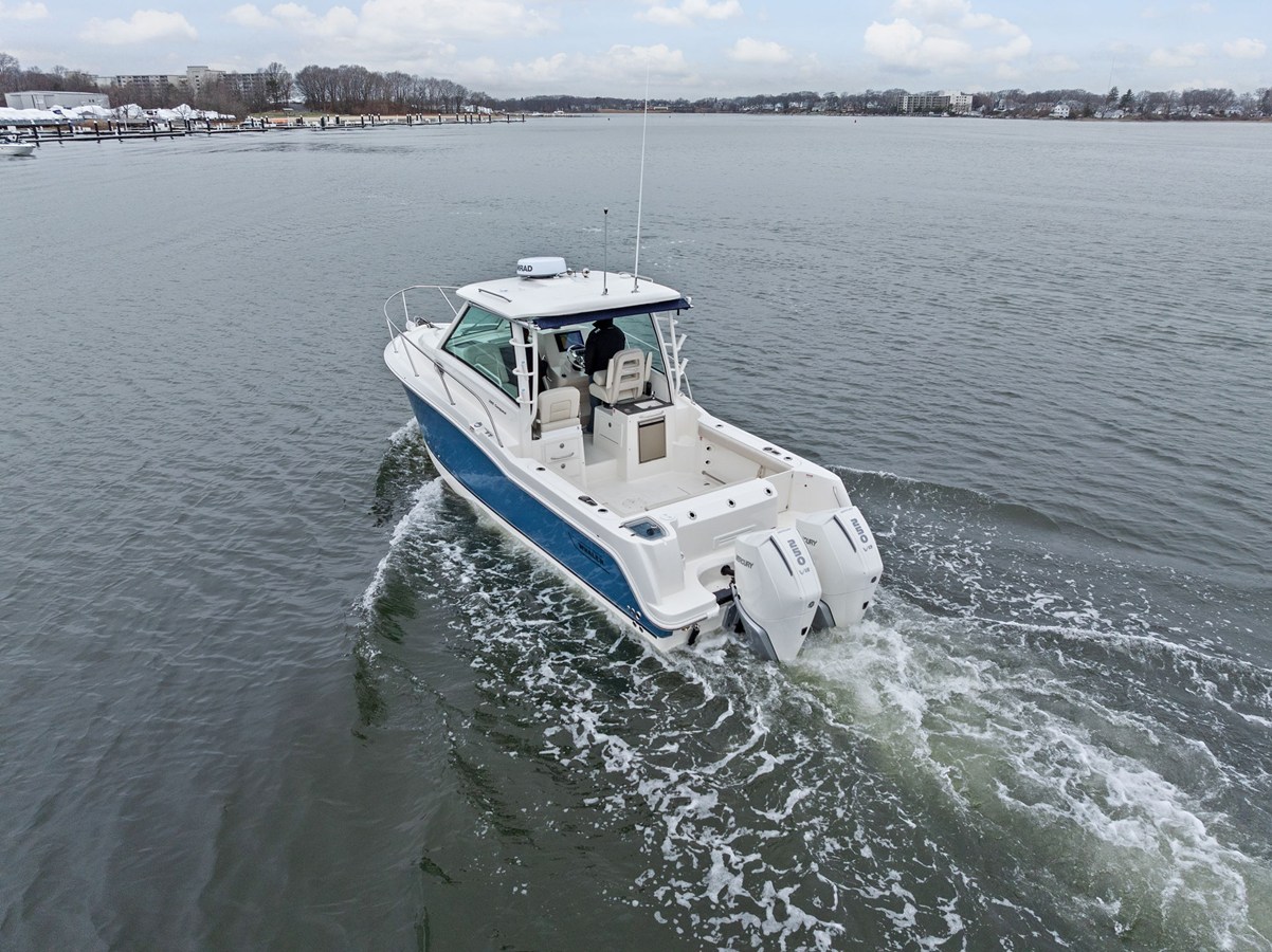 2026 Boston Whaler 285 Conquest 44