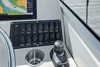 Boston Whaler 285 Conquest 24 2026 Boston Whaler 285 Conquest 25