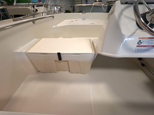 Boston Whaler 160 Super Sport 11 2027 Boston Whaler 160 Super Sport 12