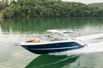 Sea Ray SLX 310 Outboard 1 2025 Sea Ray SLX 310 Outboard 2