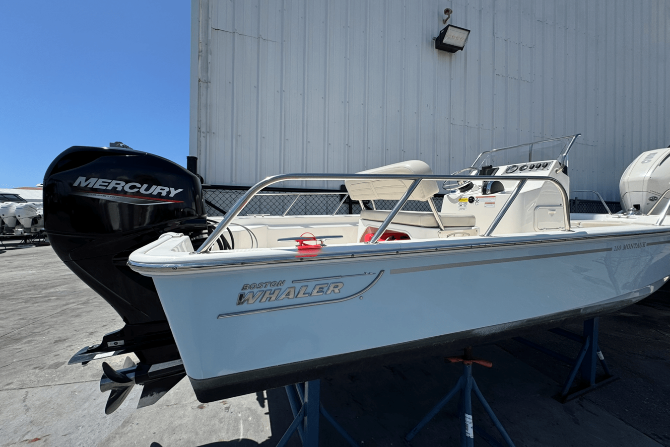 2020 Boston Whaler 150 Montauk 6