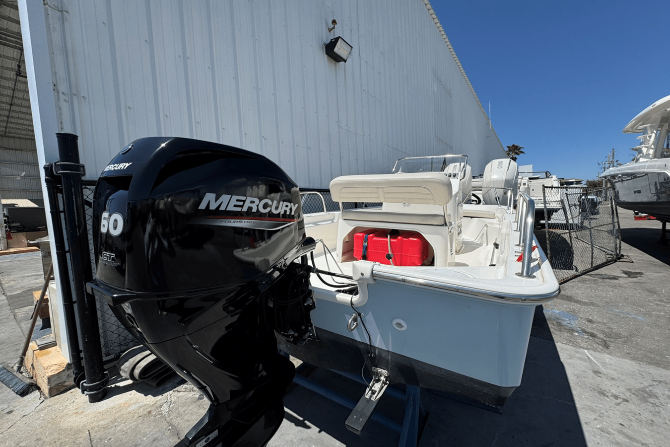 2020 Boston Whaler 150 Montauk 7