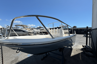Boston Whaler 150 Montauk 2 2020 Boston Whaler 150 Montauk 3