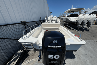 Boston Whaler 150 Montauk 7 2020 Boston Whaler 150 Montauk 8