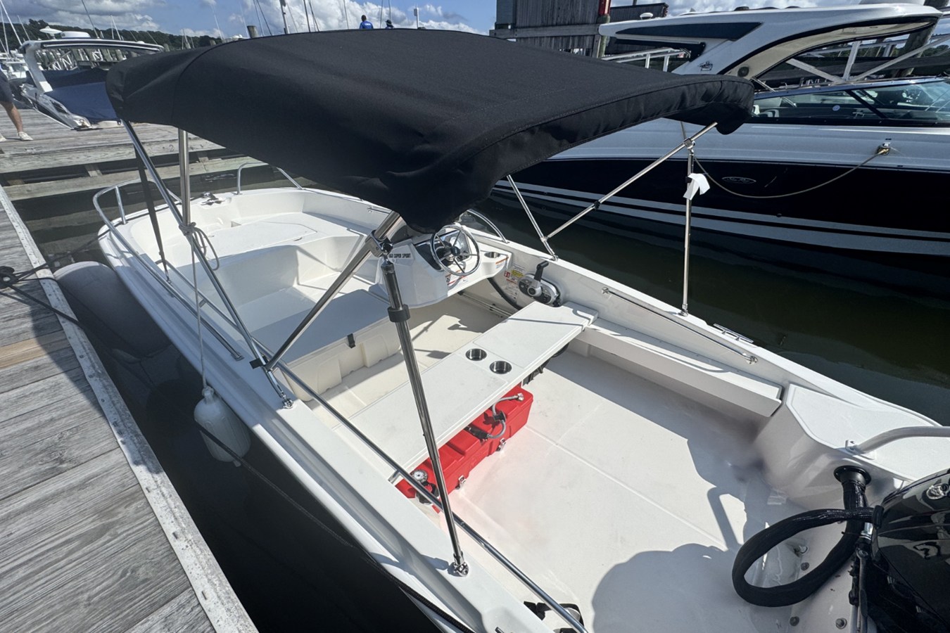 2027 Boston Whaler 160 Super Sport 11