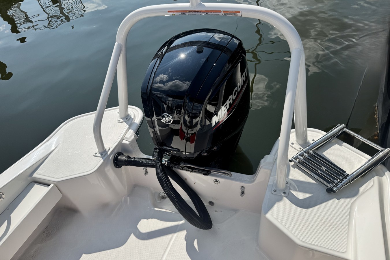 2027 Boston Whaler 160 Super Sport 14