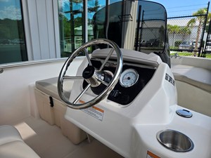 Boston Whaler 160 Super Sport 5 2026 Boston Whaler 160 Super Sport 6