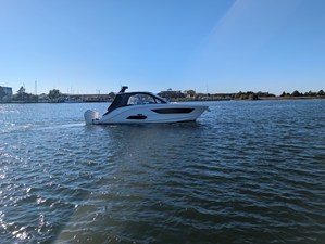 Sea Ray SUNDANCER 370 OUTBOARD 4 2026 Sea Ray SUNDANCER 370 OUTBOARD 5