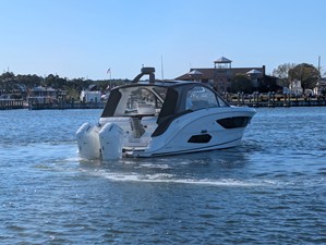 Sea Ray SUNDANCER 370 OUTBOARD 13 2026 Sea Ray SUNDANCER 370 OUTBOARD 14