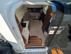 Sea Ray SUNDANCER 370 OUTBOARD 30 2026 Sea Ray SUNDANCER 370 OUTBOARD 31
