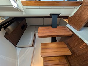 Sea Ray SUNDANCER 370 OUTBOARD 41 2026 Sea Ray SUNDANCER 370 OUTBOARD 42