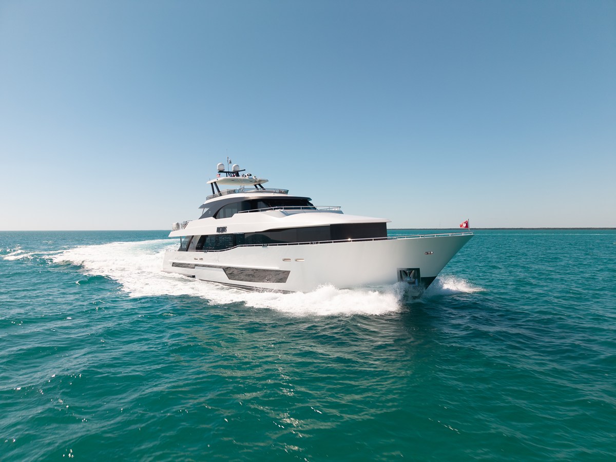 2022 Ocean Alexander 37L 6
