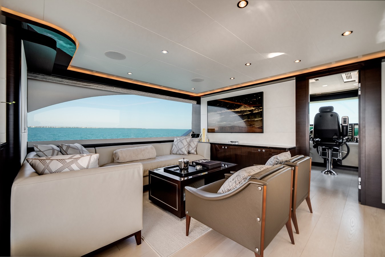 2022 Ocean Alexander 37L 69