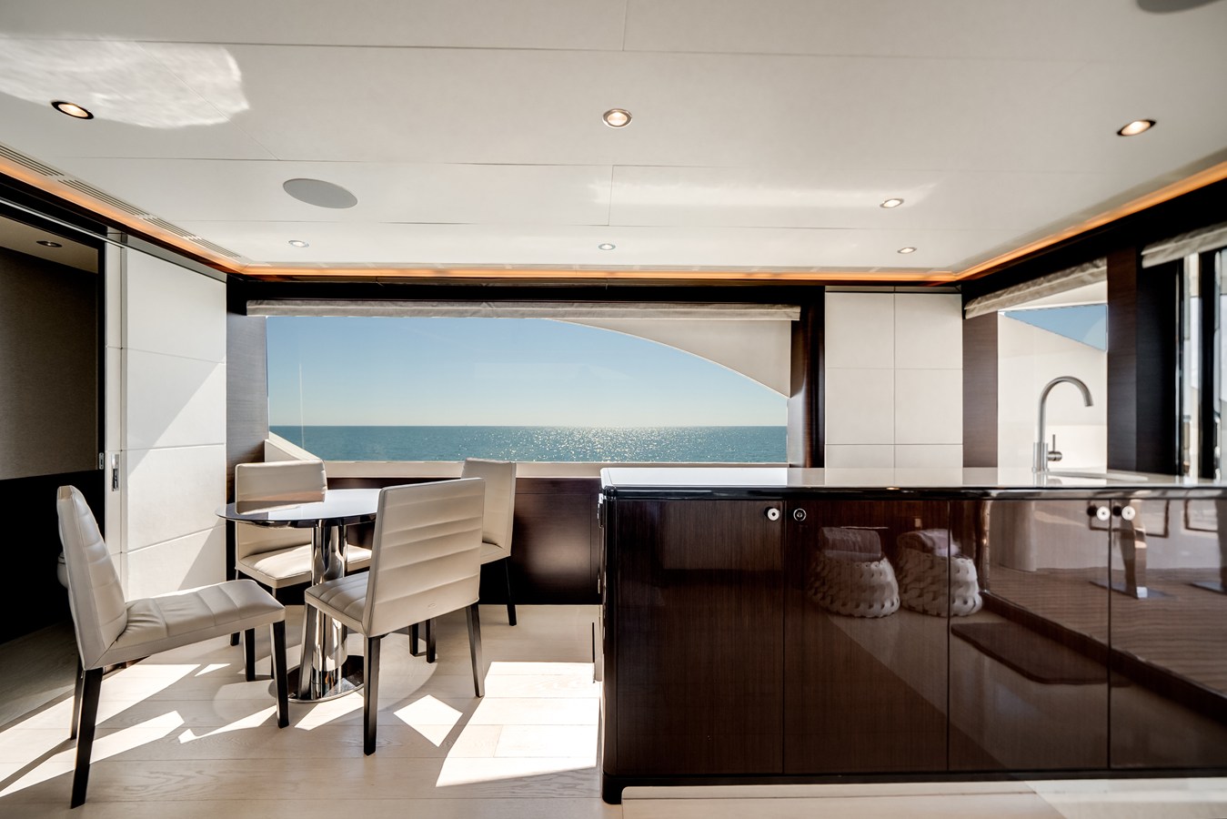 2022 Ocean Alexander 37L 84