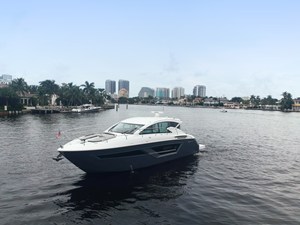 Cruisers Yachts 46 CANTIUS 1 2023 Cruisers Yachts 46 CANTIUS 2