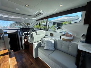 Cruisers Yachts 46 CANTIUS 35 2023 Cruisers Yachts 46 CANTIUS 36