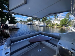 Cruisers Yachts 46 CANTIUS 55 2023 Cruisers Yachts 46 CANTIUS 56