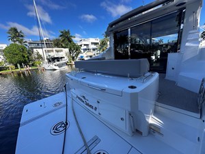 Cruisers Yachts 46 CANTIUS 56 2023 Cruisers Yachts 46 CANTIUS 57