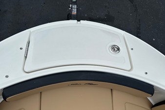 Sea Ray SPX 210 Outboard 40 2027 Sea Ray SPX 210 Outboard 41