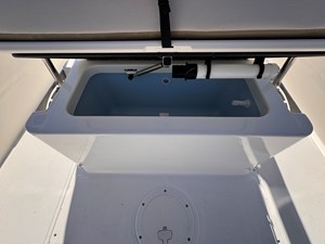 Boston Whaler 190 Montauk 9 2026 Boston Whaler 190 Montauk 10