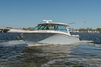 Grady-White Freedom 415 7 2026 Grady-White Freedom 415 8