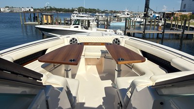 Grady-White Freedom 415 10 2026 Grady-White Freedom 415 11