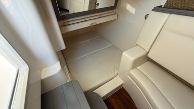 Grady-White Freedom 415 18 2026 Grady-White Freedom 415 19
