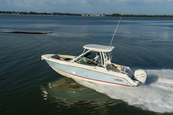 Boston Whaler 240 Vantage 1 2027 Boston Whaler 240 Vantage 2