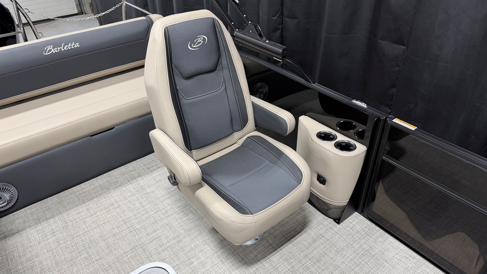 2027 Barletta CABRIO22UC 33