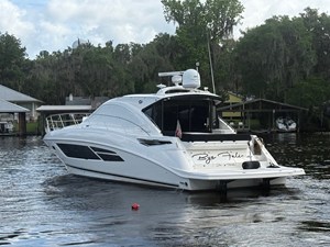 Sea Ray 510 SUNDANCER 10 2016 Sea Ray 510 SUNDANCER 11