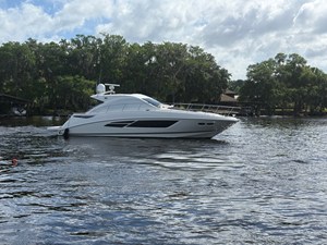 Sea Ray 510 SUNDANCER 15 2016 Sea Ray 510 SUNDANCER 16