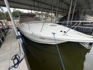 Cruisers Yachts 340 EXPRESS 4 2005 Cruisers Yachts 340 EXPRESS 5
