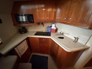 Cruisers Yachts 340 EXPRESS 16 2005 Cruisers Yachts 340 EXPRESS 17