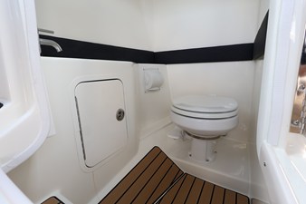 Sea Ray SLX 260 Outboard 22 2027 Sea Ray SLX 260 Outboard 23