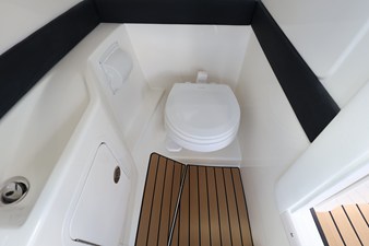 Sea Ray SLX 260 Outboard 23 2027 Sea Ray SLX 260 Outboard 24