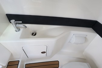 Sea Ray SLX 260 Outboard 24 2027 Sea Ray SLX 260 Outboard 25