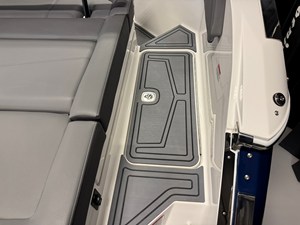 2026 Cobalt R6 SURF 20